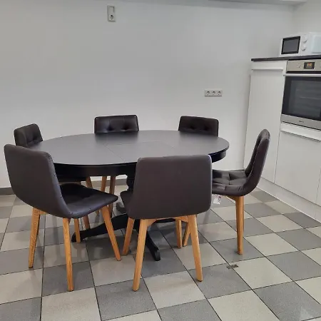 Saarlogis Haus Ferienwohnungen St Arnual Saarbrücken Eksteriør billede
