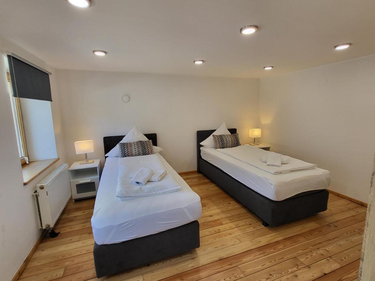 Appartement Saarlogis Haus St Arnual Sarrebruck